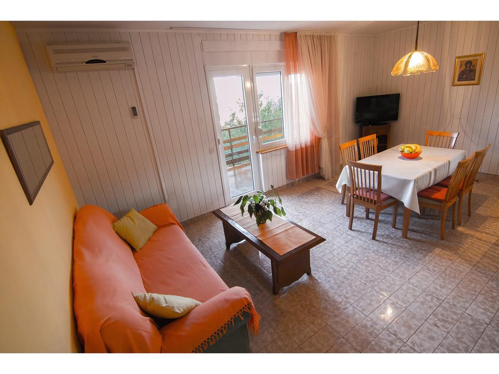 Apartment Miranda Slatine Kamer foto